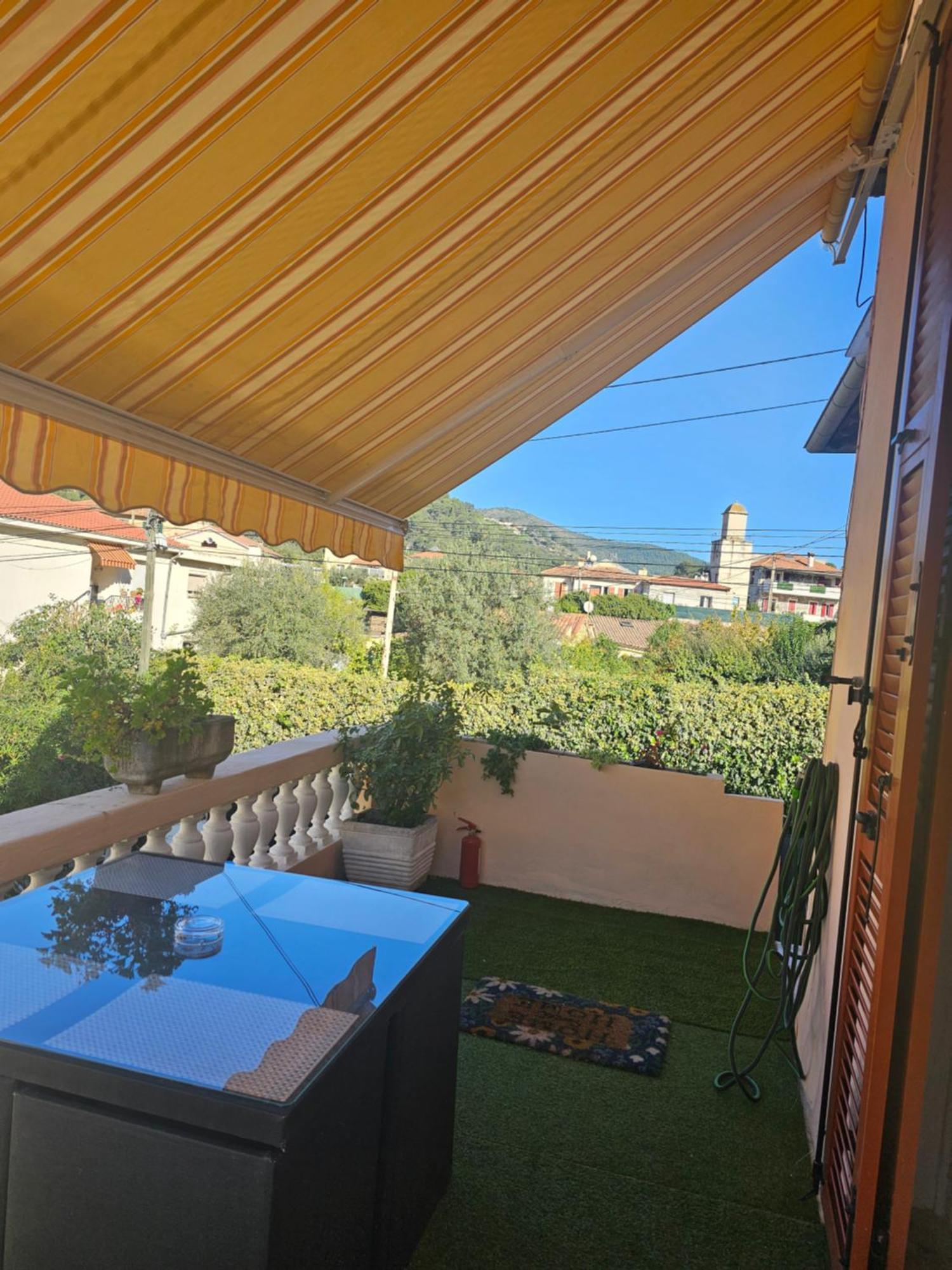 Studio 3 A La Trinite Proche De Nice 10 Mn, Monaco 15 Mn Et L'Italie 30 Mn Bagian luar foto